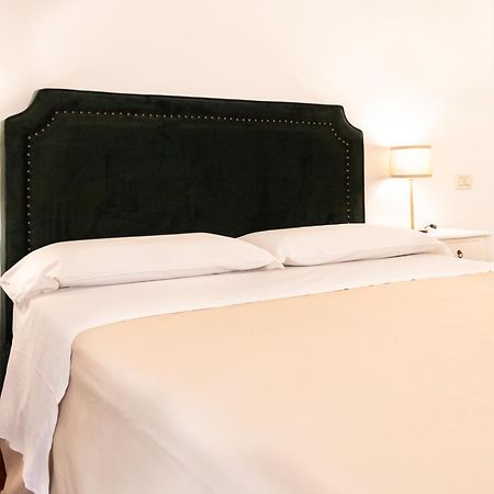 Charme & Chic San Giacomo Rom Exterior foto